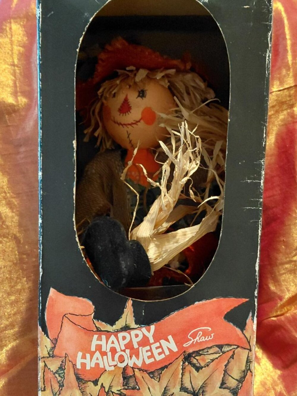NOS  Vintage Shaw Happy Halloween Seated Scare Crow